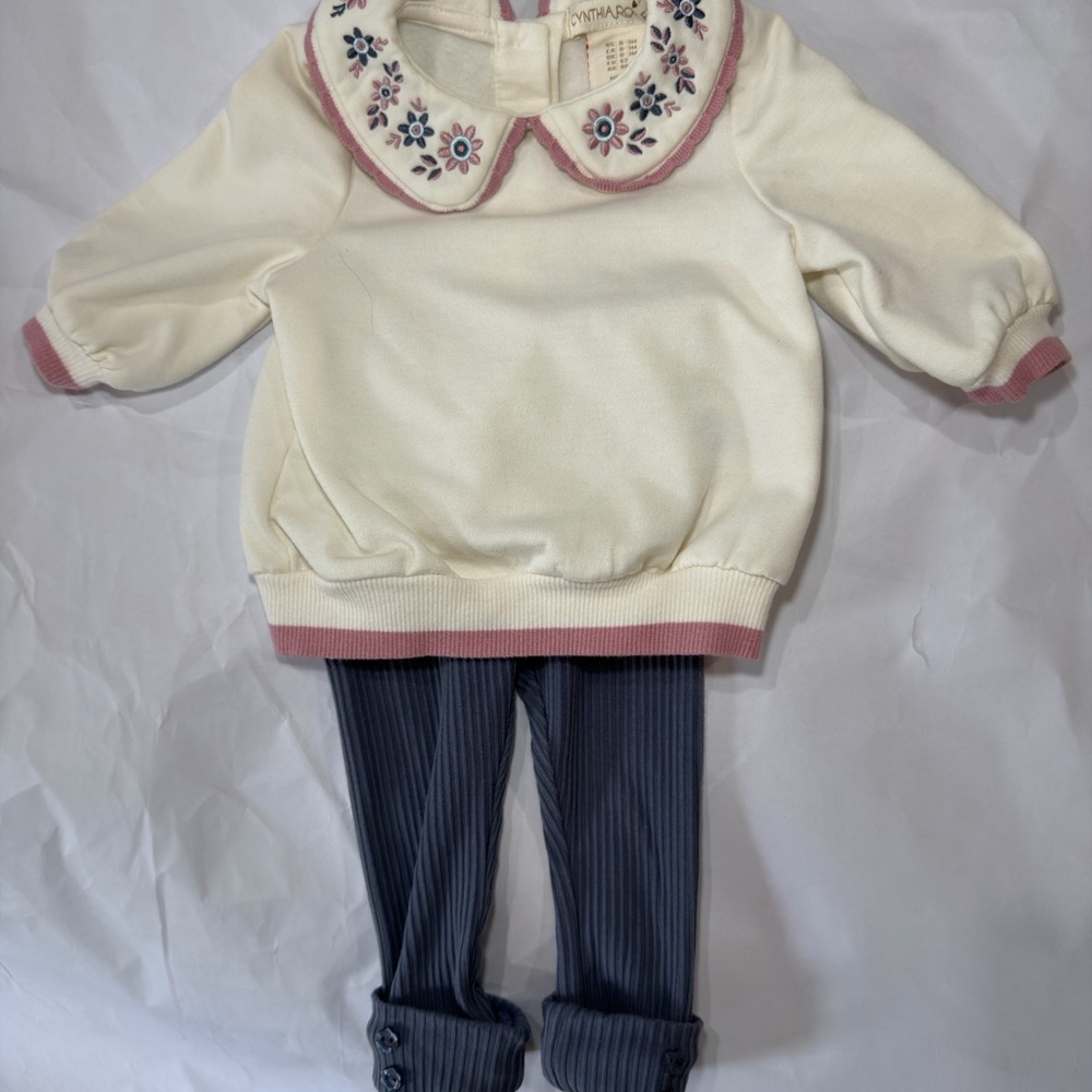 Cynthia Rowley Kids Cream Sweatshirt with Pink Trim & Blue Ribbed Leggings